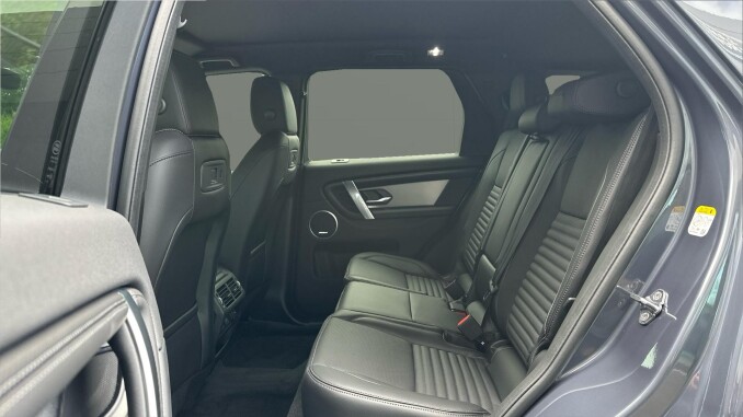 Land Rover Discovery Sport 1.5 P270e Landmark 5dr Auto [5 Seat] Station Wagon - Image 4